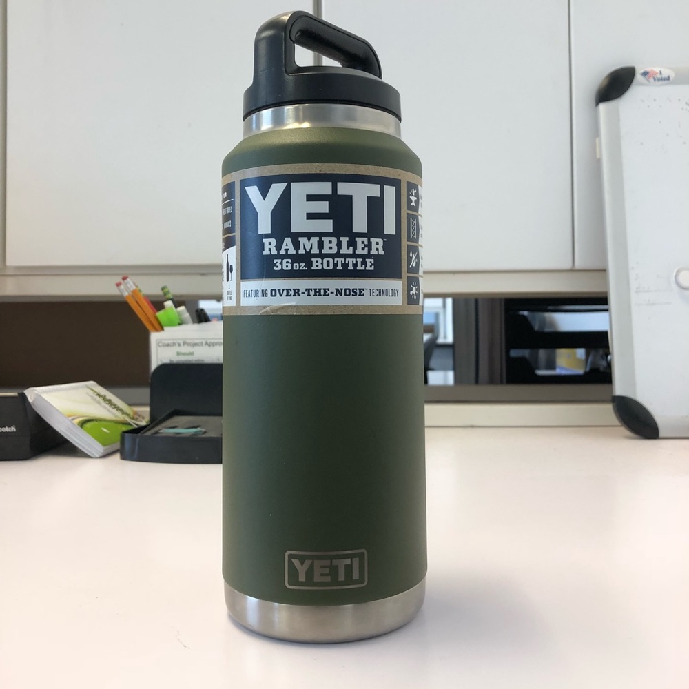 YETI 36oz Rambler Water Bottle in Olive Green